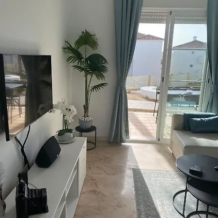 Casa Kroon Small Oasis